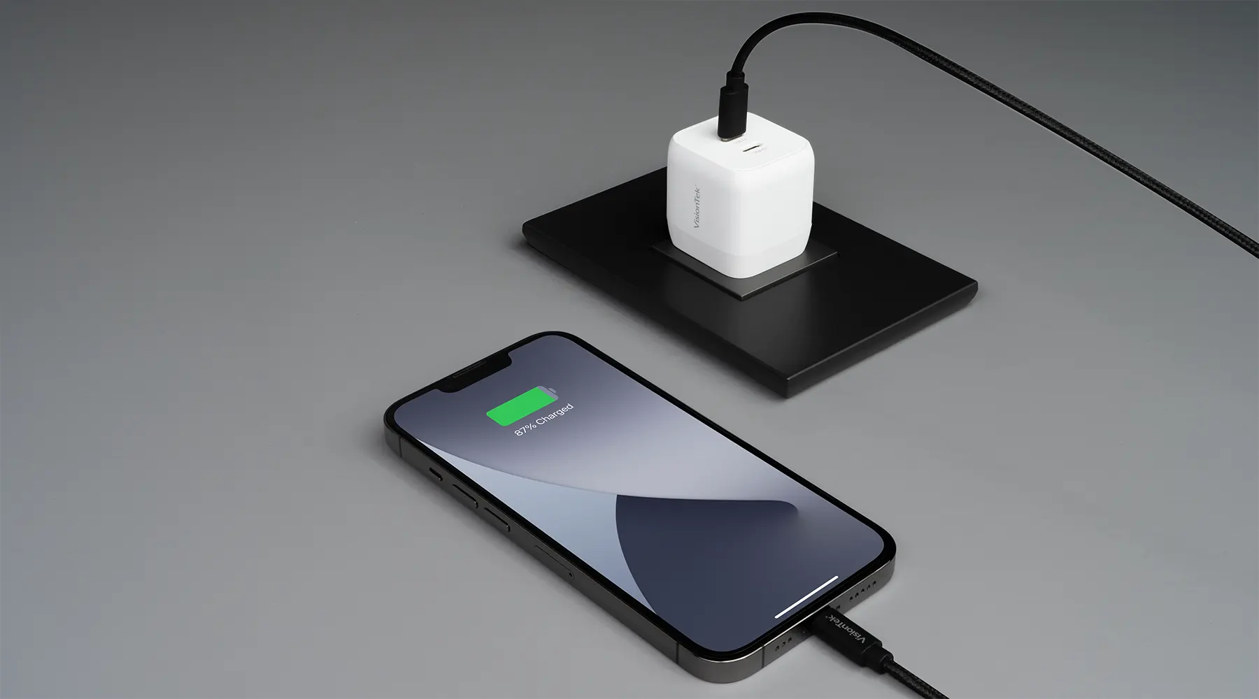 GaN II 45W Charging iPhone 1800x1000.webp__PID:044cbe2b-8b7d-4c41-84d0-bb760dfeeee3